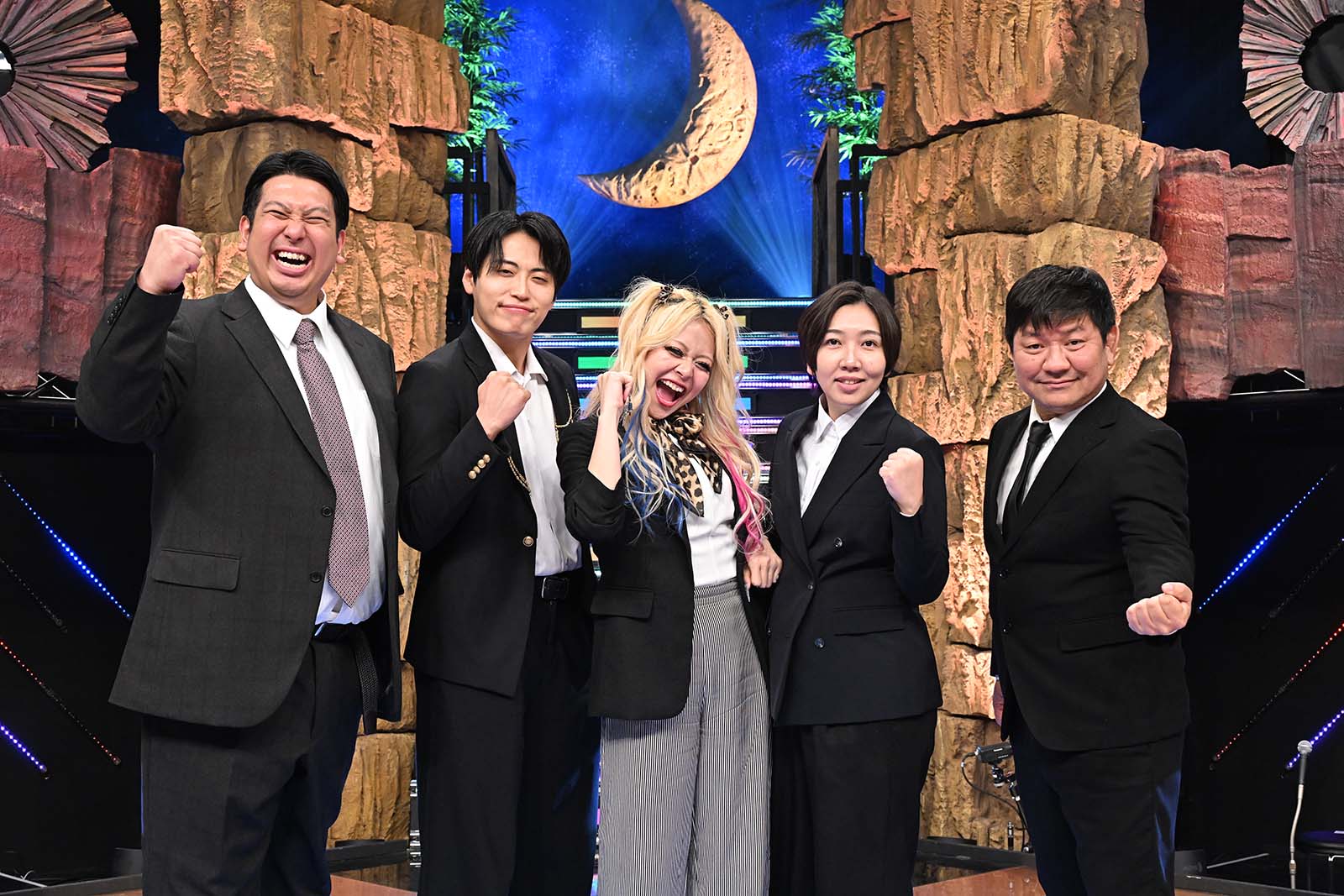 レインボー、エルフ、チャンス大城（C）TBS