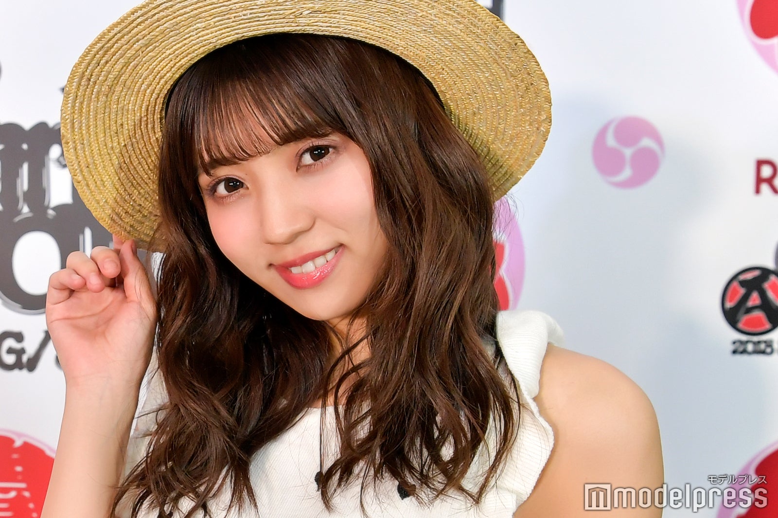 欅坂46小林由依、ブログ恒例“冒頭挨拶”に本音…夏ファッション＆美容法も語る＜モデルプレスインタビュー＞