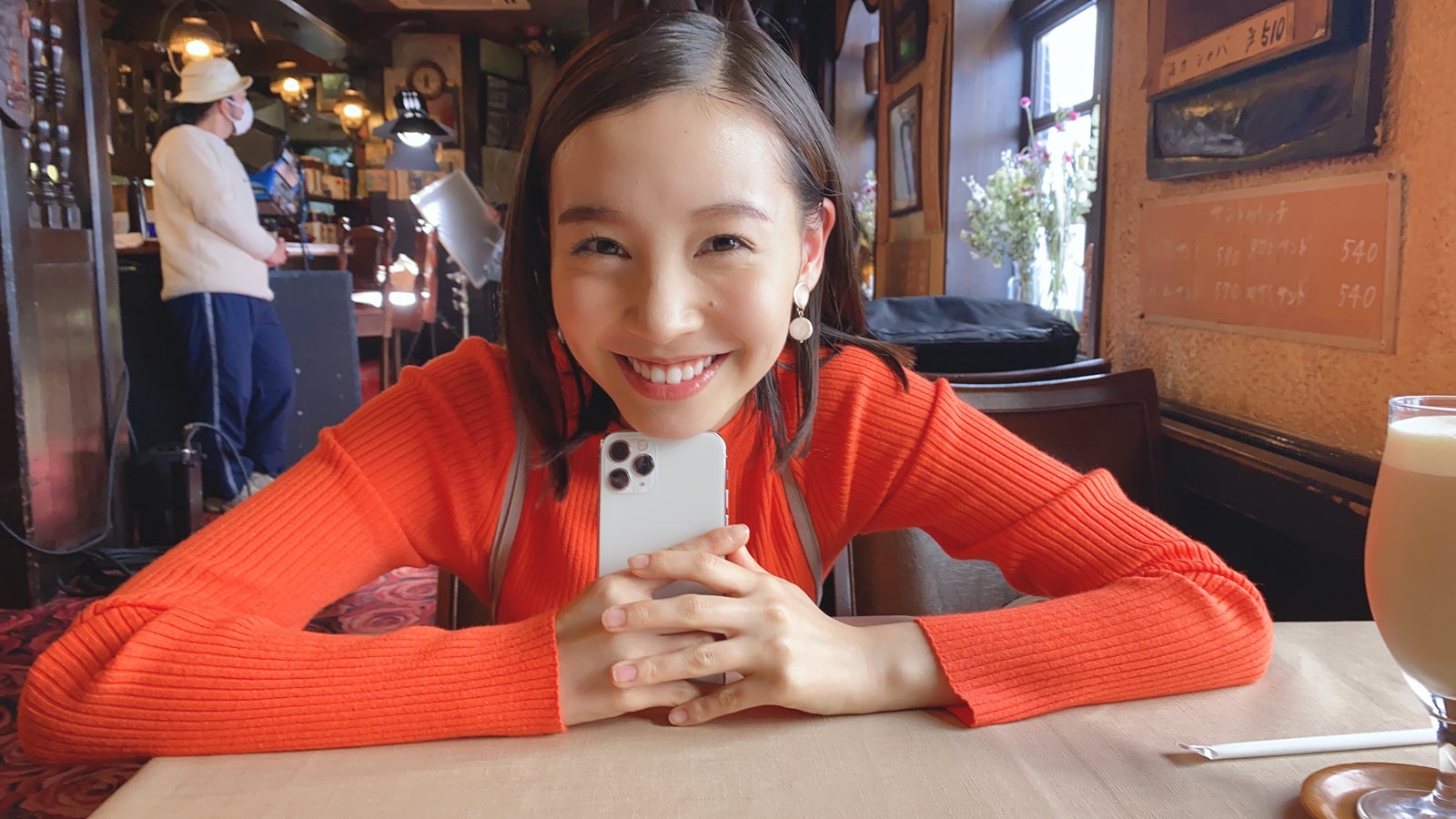 広告契約数11社、田原俊彦ラジオのアシスタントとしても話題・君島光輝　圧倒的爽やかさと透明感で活躍中の女優【注目の人物】