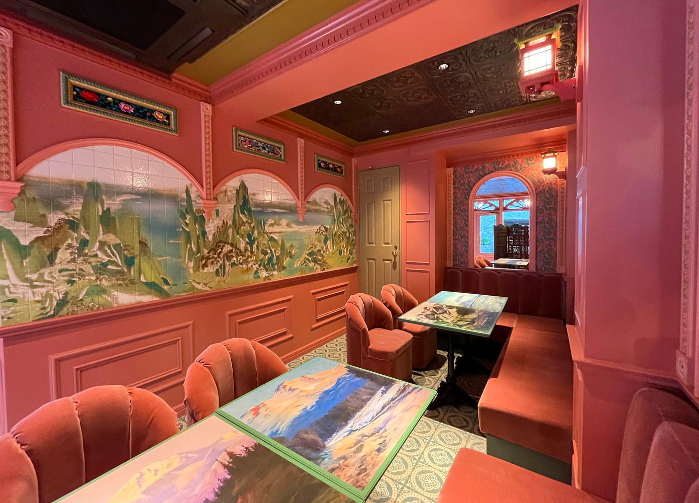 お伽話のような世界観!桃源郷へ誘う東京最新カフェ「小楽園 TEA SALON & BOUTIQUE」