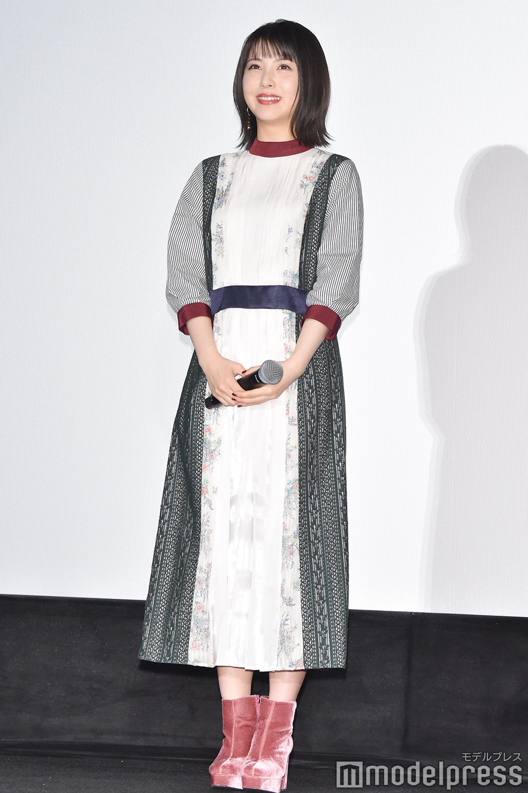 浜辺美波 （C）モデルプレス