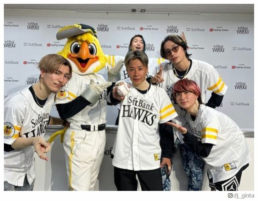 Repezen Foxx、地元福岡でライブパフォーマンス DJ銀太は念願の始球式に感動「夢が叶いました」
