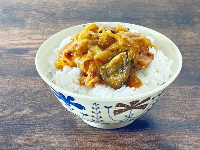 ダイソー　プラントどんぶり　サイズ感