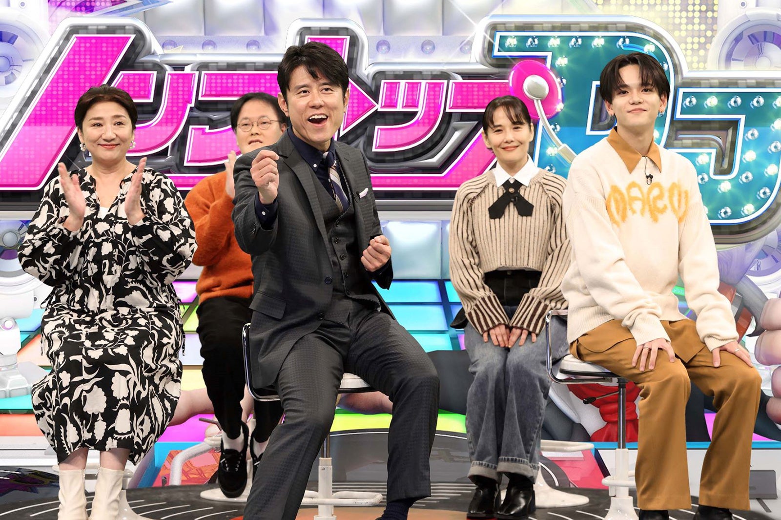 （左から）松下由樹、稲田直樹、原田泰造、富田靖子、中島颯太（C）フジテレビ