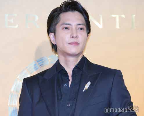 NEWS小山慶一郎、元メンバー山下智久と2ショットでランチ報告「エモすぎ」「2人とも全然変わらない」の声