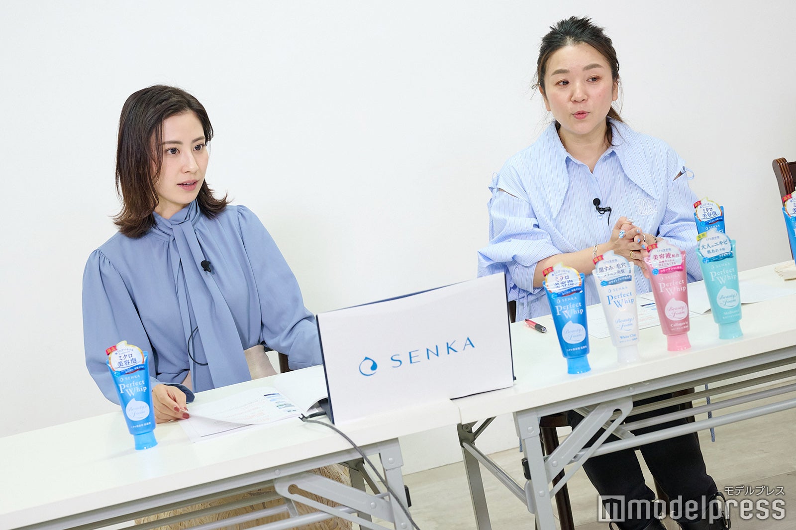 （左から）井上綾夏さん、赤阪裕実さん（C）モデルプレス