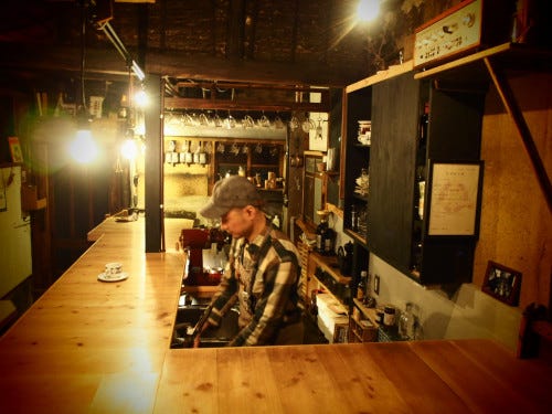 【京都のコーヒーシーン】立ち飲みコーヒーでブレイク?