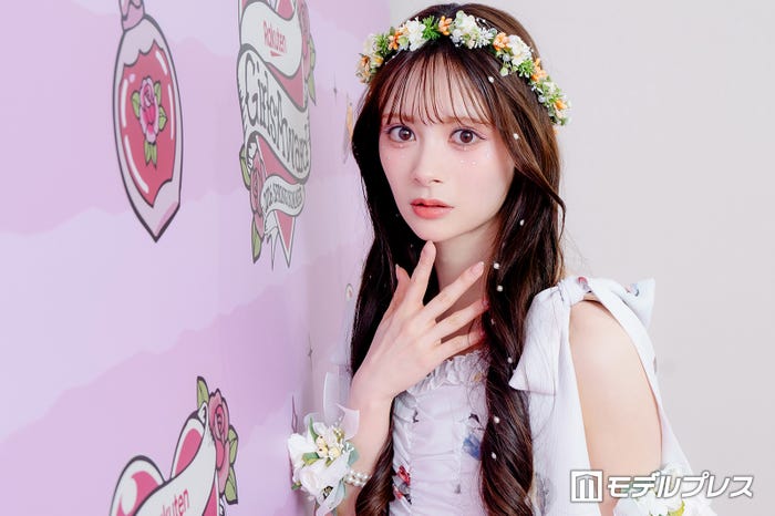 伊藤百花(C)モデルプレス