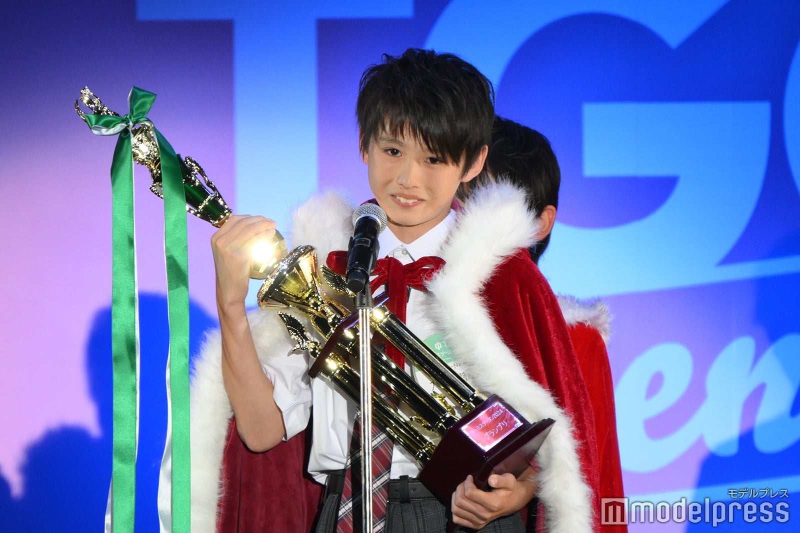 （C）モデルプレス