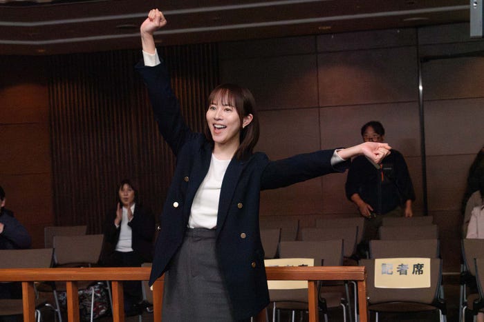比嘉愛未(C)ABCテレビ