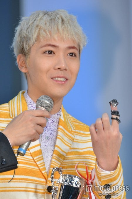 イ・ホンギ（授賞式）