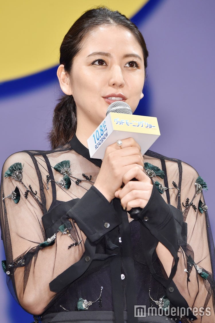 画像9 19 長澤まさみ 中井貴一に振り回され困惑 機嫌が悪いんですか モデルプレス 画像9 19 長澤まさみ 中井貴一に振り回され困惑 機嫌が悪いんですか モデルプレス