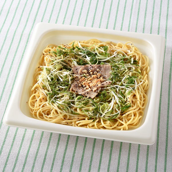 大盛 豚肉とねぎの塩焼そば
（税込598円）／提供画像