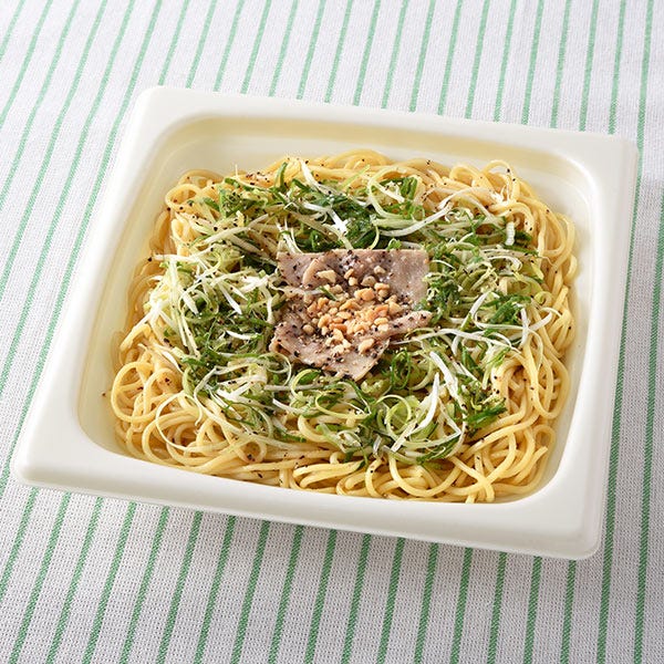大盛 豚肉とねぎの塩焼そば(税込598円)/提供画像