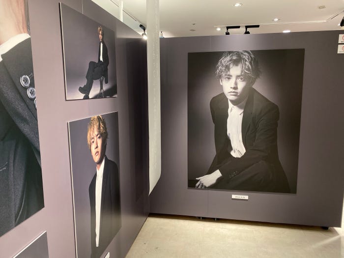 赤楚衛二『A』×『E』写真展2024(画像提供:ワニブックス)