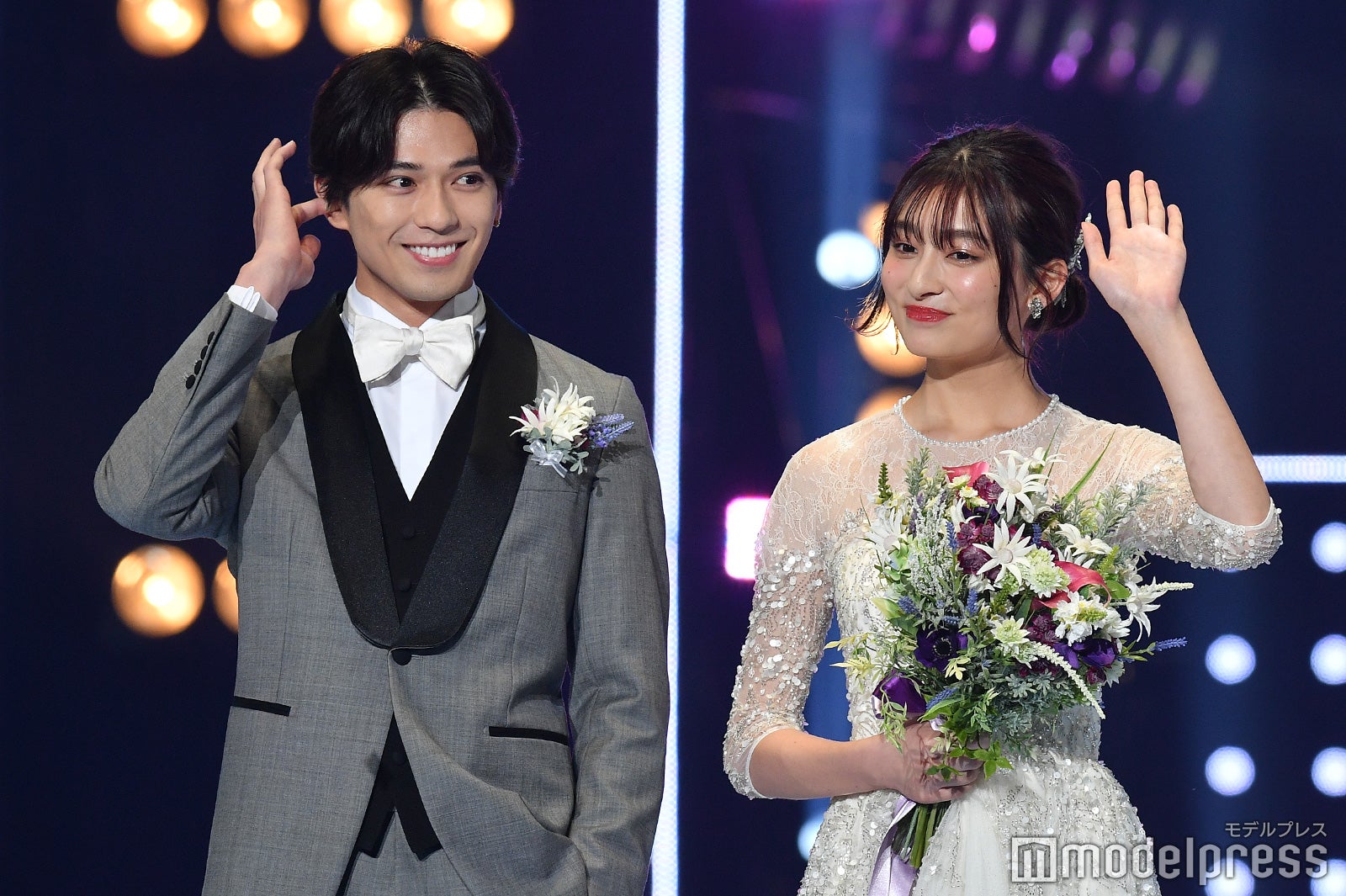 新田真剣佑、吉川愛（C）モデルプレス