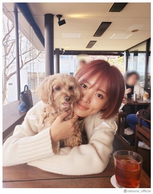 夏菜、犬との密着ショットに反響「可愛い」「最高の癒やし」ドラマ最終回に向けた心境も