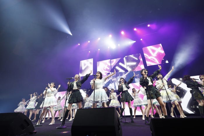 「HKT48 LIVE TOUR 2022~Under the Spotlight~」より(C) Mercury