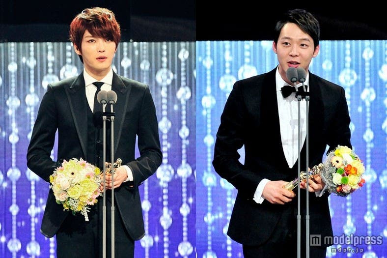 男性新人演技賞を受賞した「Dr.JIN」キム・ジェジュン、ミニシリーズ部門・優秀演技賞を受賞した「会いたい」パク・ユチョン/画像提供:MBC