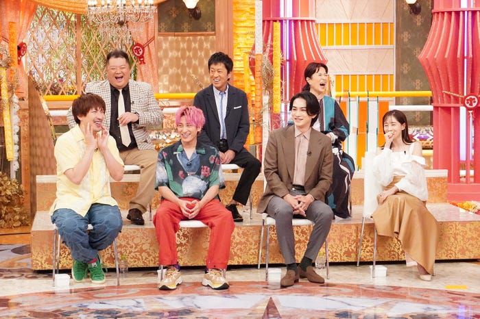 (前列左から)EXIT(りんたろー。、兼近大樹)、町田啓太、田中みな実(後列左から)ブラックマヨネーズ(小杉竜一、吉田敬)、磯野貴理子(C)フジテレビ