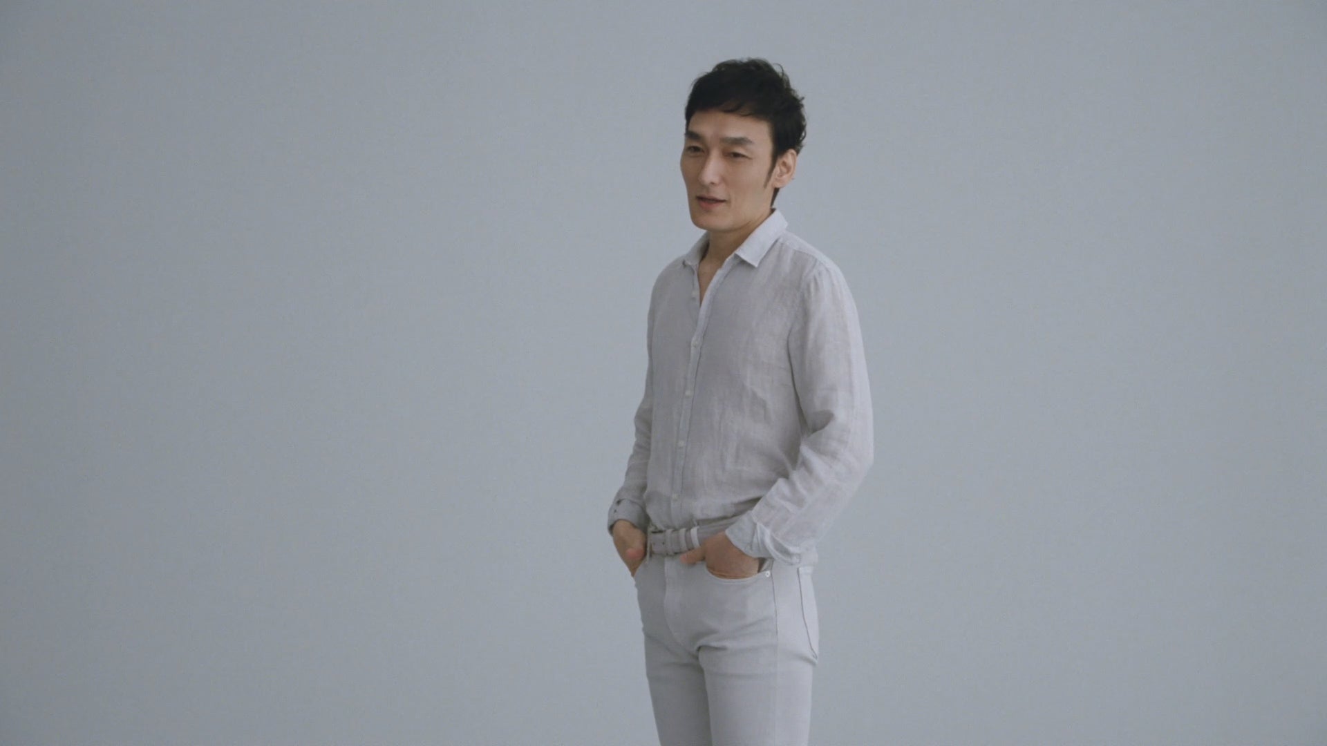 草なぎ剛（提供画像）