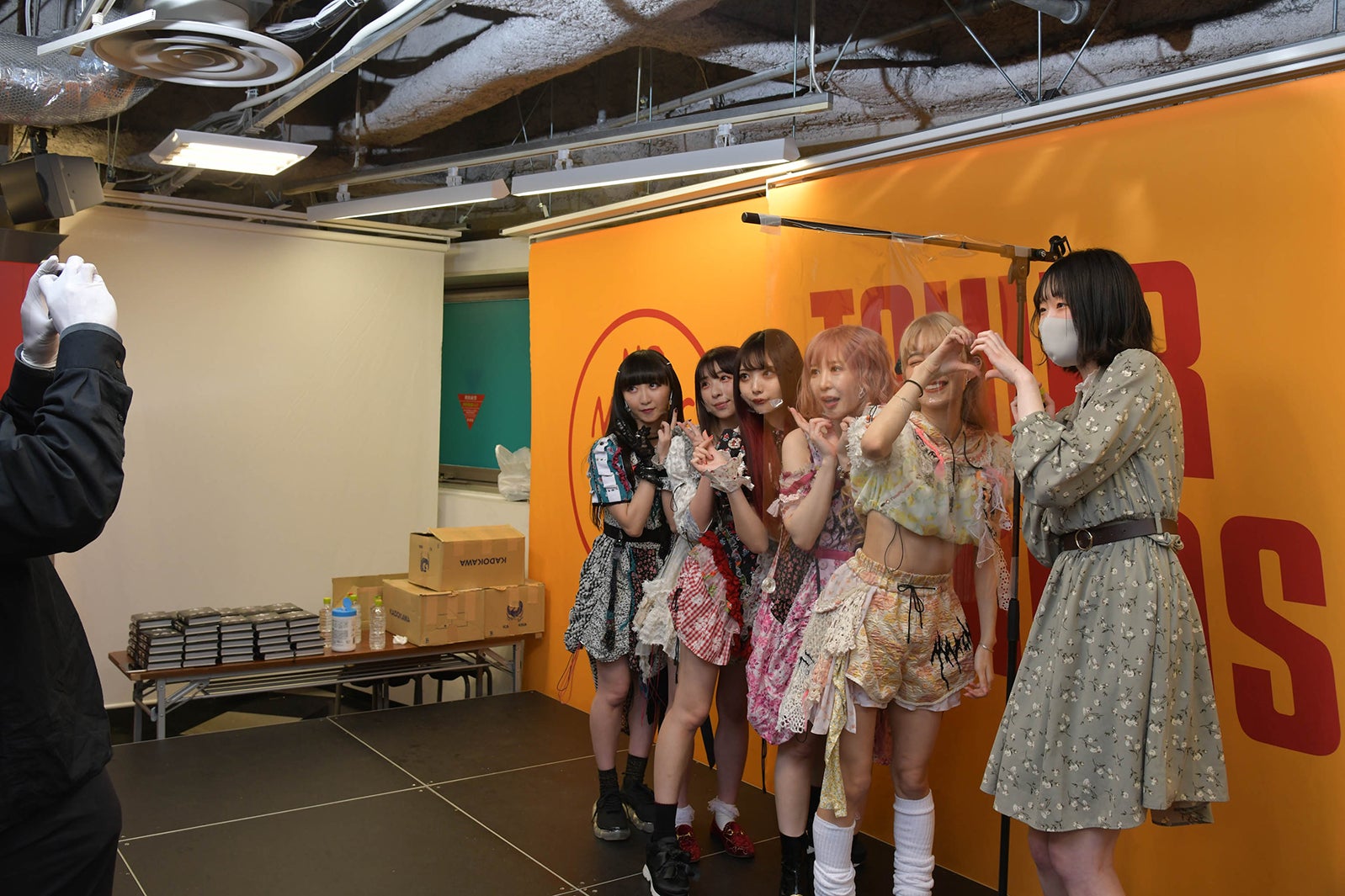 「ZOC BIBLE（ゾックバイブル）」の発売記念サイン本お渡し会の様子（提供写真）