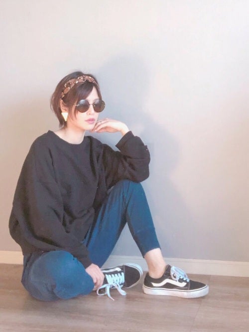 冬のguスウェットパンツコーデ15選 楽チンでおしゃれな着こなし方って モデルプレス