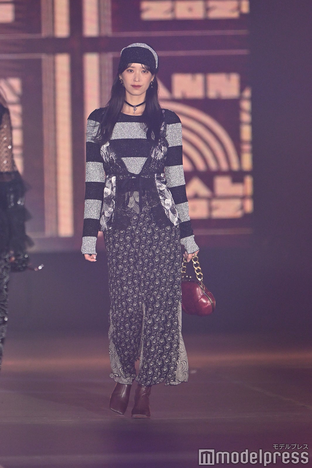 （C）モデルプレス