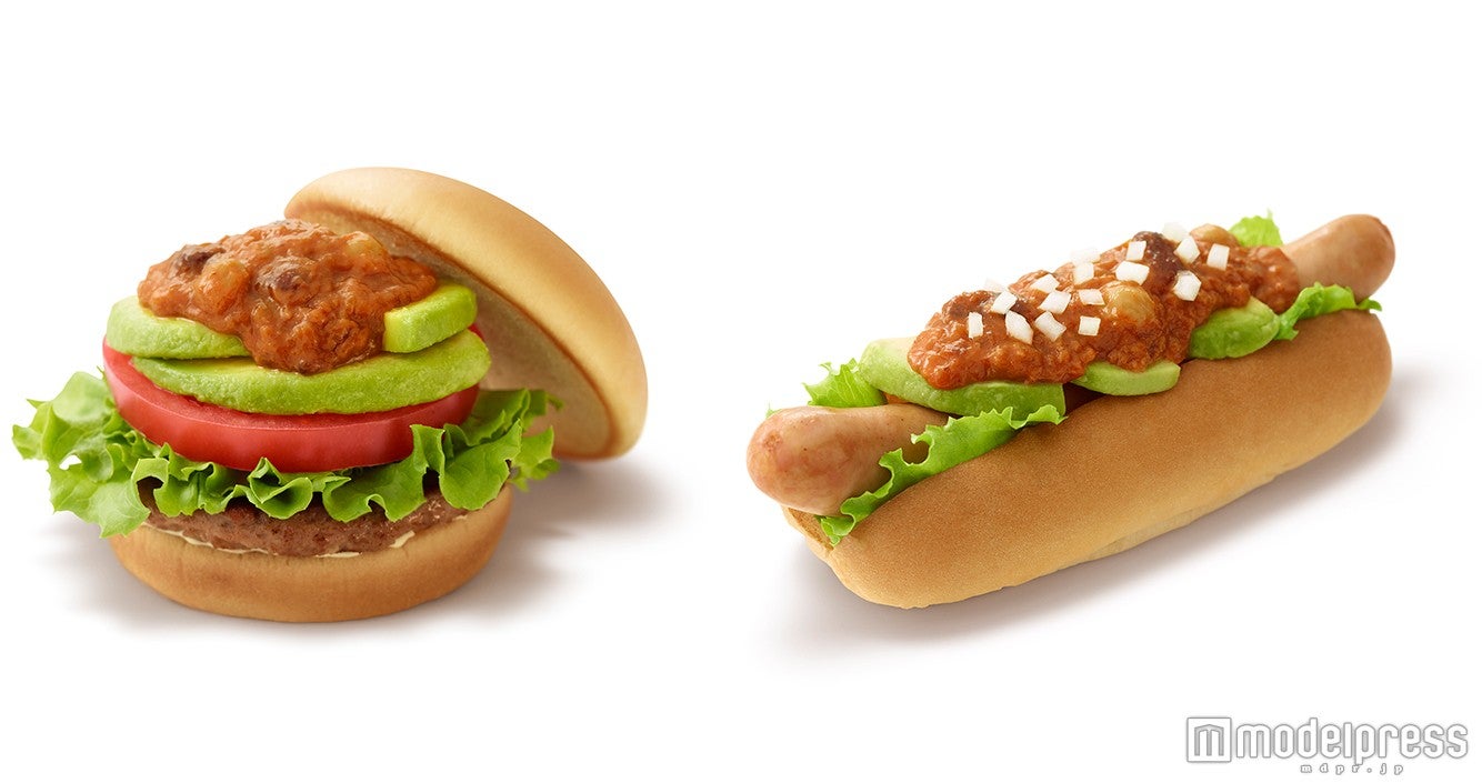 発売される「アボカドチリバーガー」と「アボカドチリドッグ」／画像提供：株式会社モスフードサービス