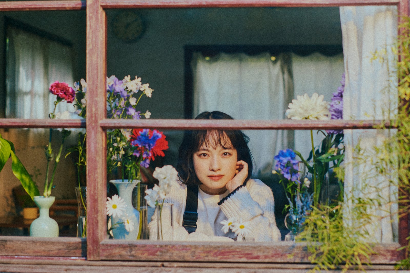 TOMOO／Photo by フジイセイヤ (W)