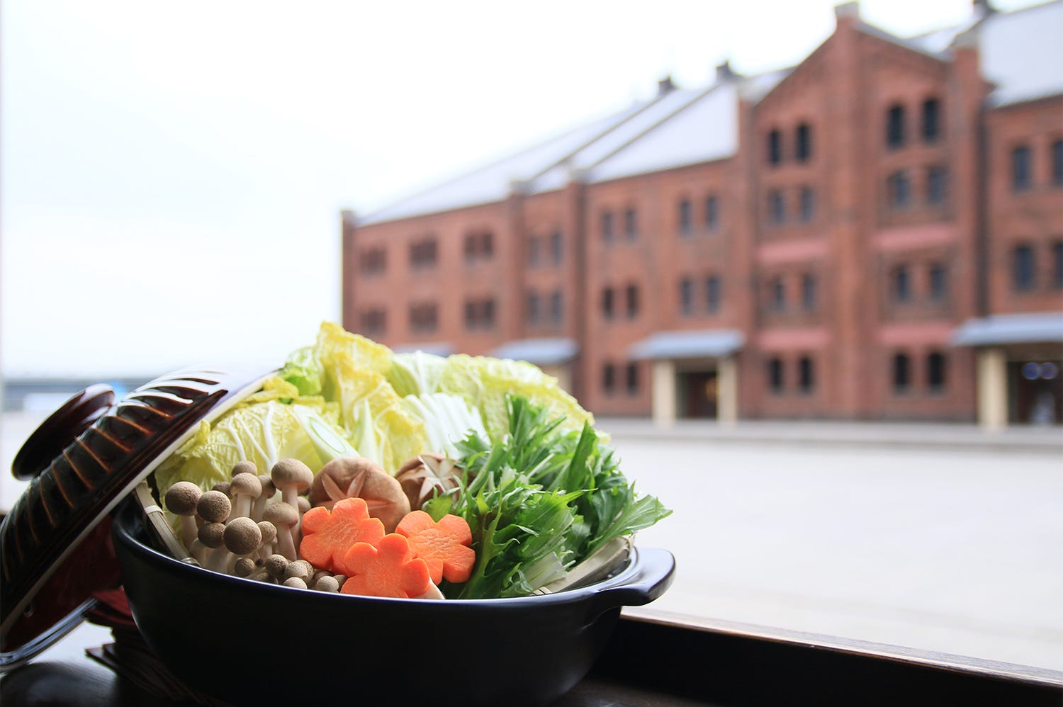 4200通りからオリジナル鍋を堪能!横浜赤レンガ倉庫で「鍋小屋 2017」が開催