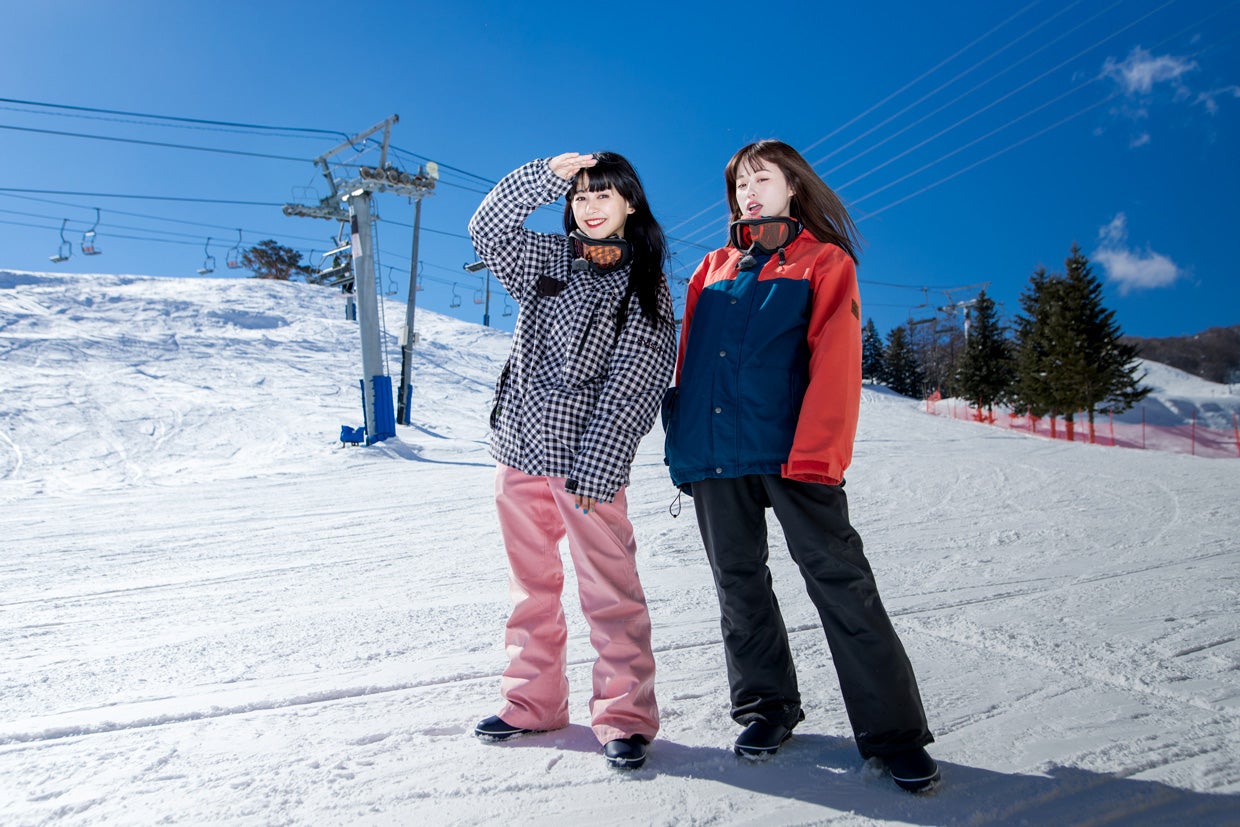 スキー場で“映える写真”対決　やのあんなVS菅沼ゆりでバトル＜Kawaii JAPAN-da!!＞