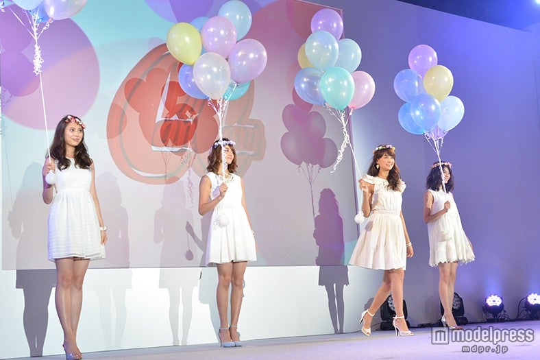 土屋巴瑞季、楓、山本美月、坂田梨香子