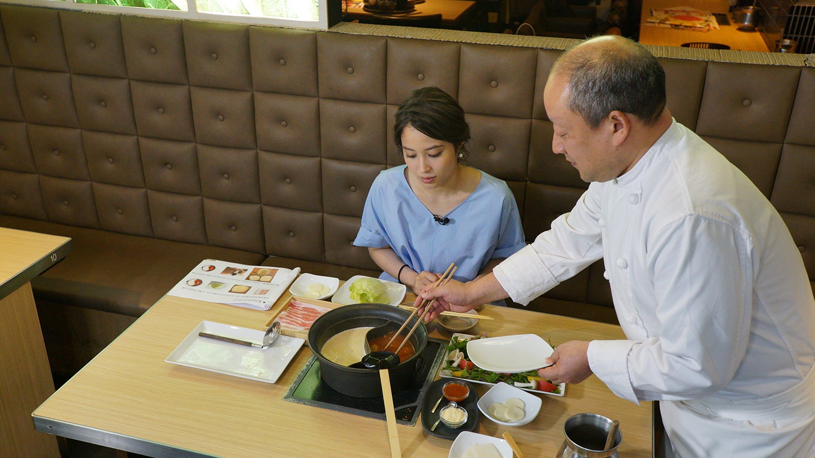 広瀬アリス（左）（提供写真）