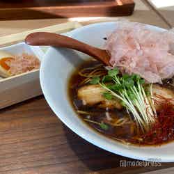 「UMAMI醤油のらぁ麺」(950円)(C)モデルプレス