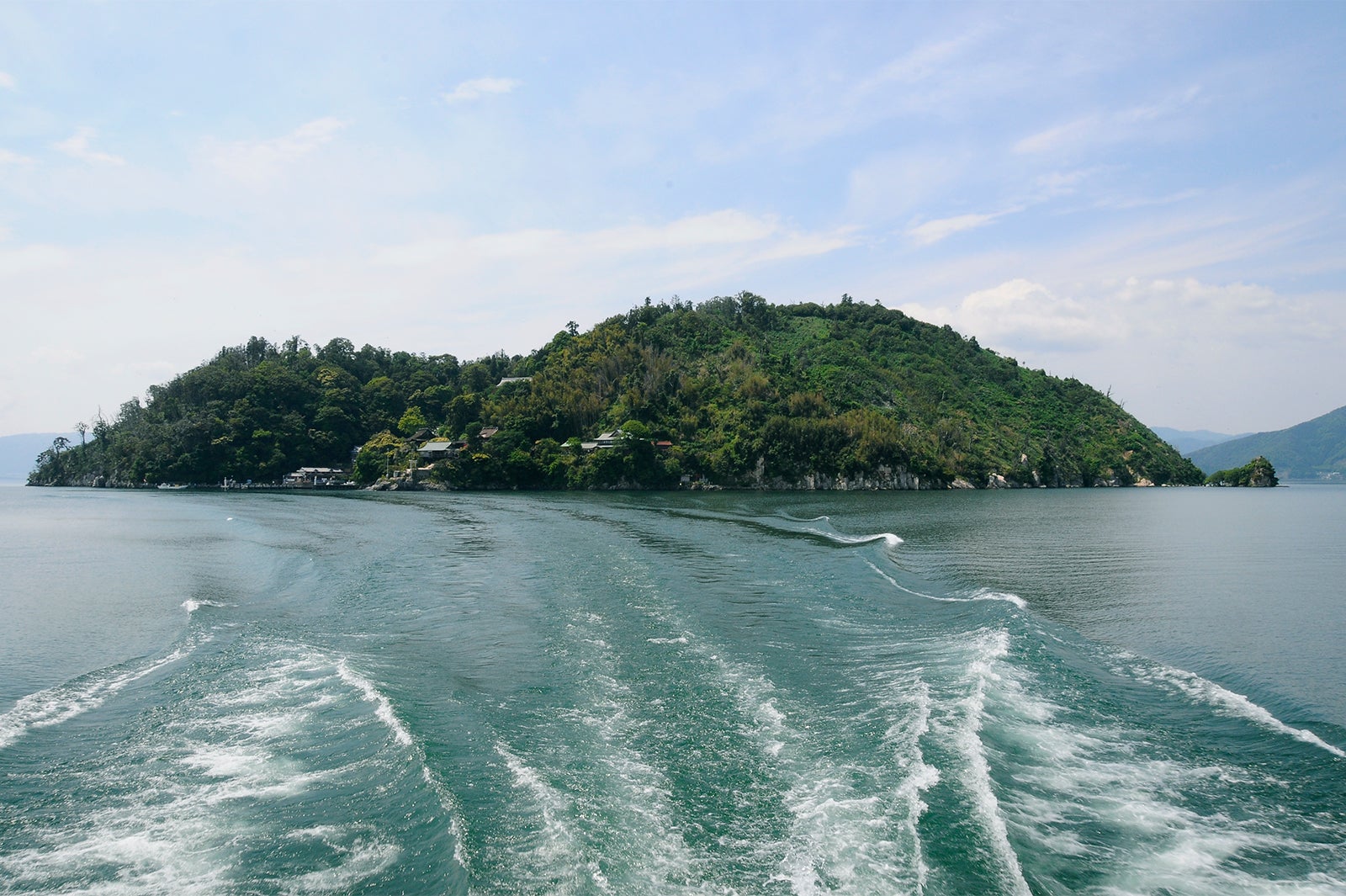 竹生島クルーズ／画像提供：公益社団法人びわこビジターズビューロー