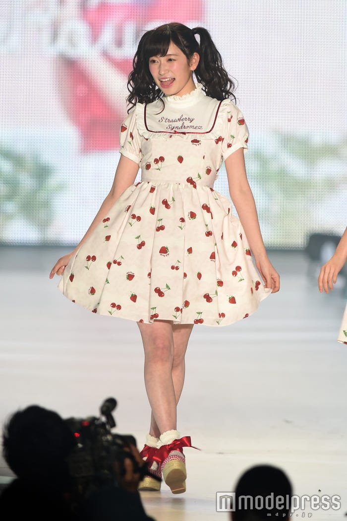 吉田朱里(C)モデルプレス