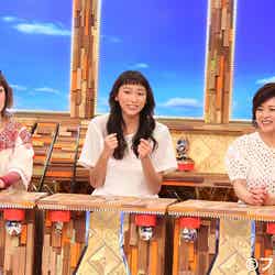 スタジオの様子／（左より）松嶋尚美、杏、三田寛子
