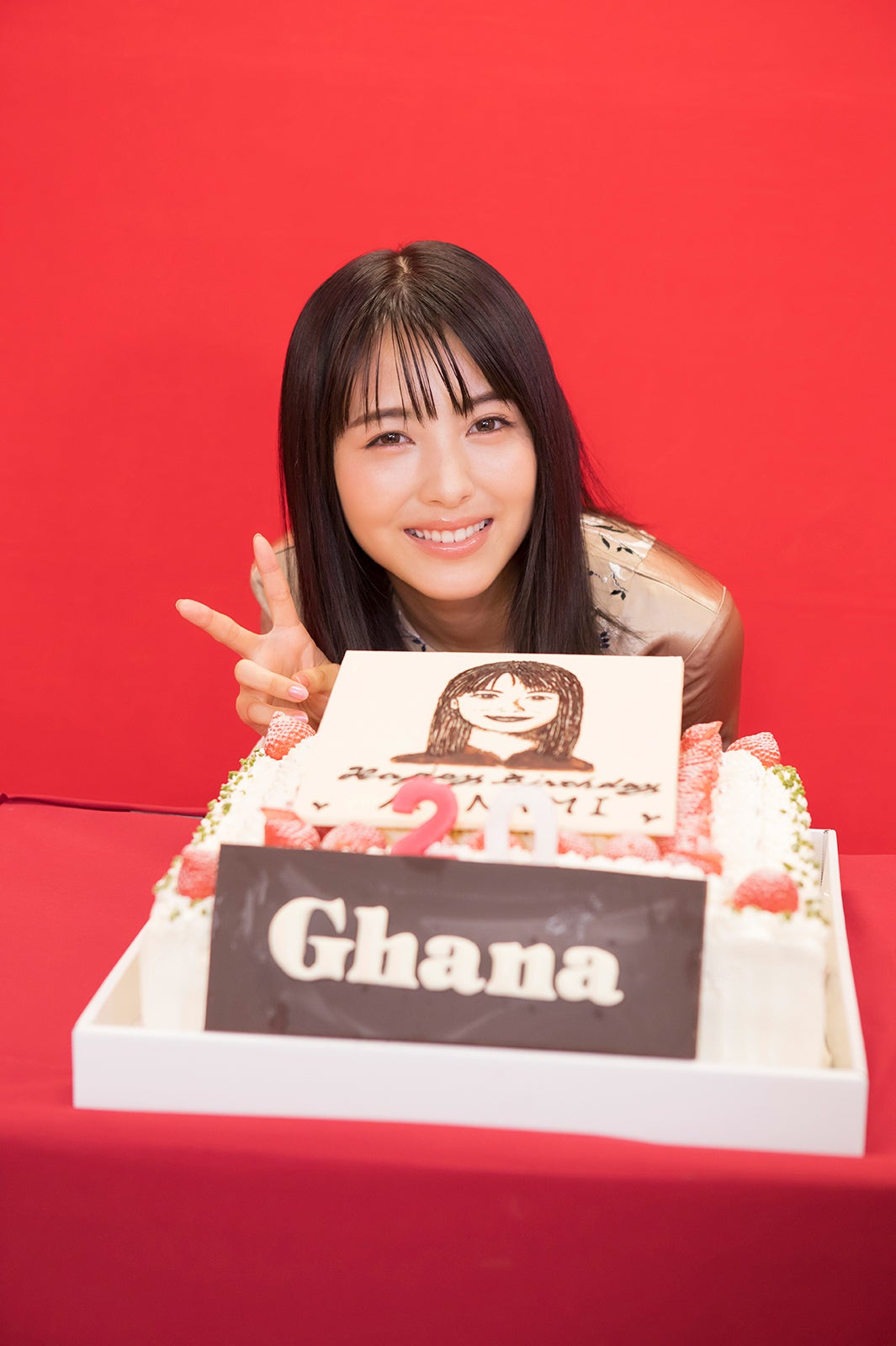 浜辺美波（提供画像）