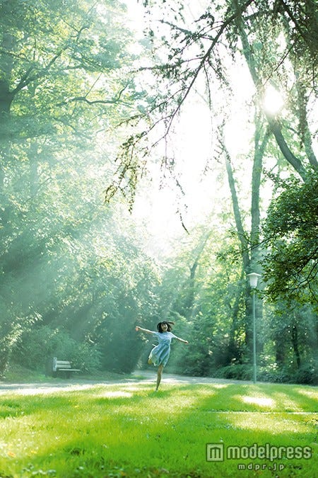 生田絵梨花ファースト写真集『転調』(C)細居幸次郎/週刊ヤングジャンプ