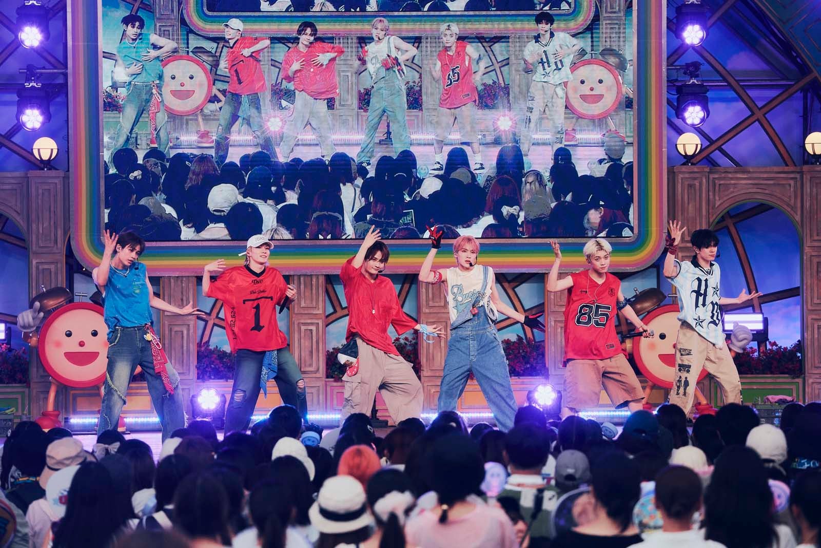 DXTEEN（C）LAPONE Entertainment