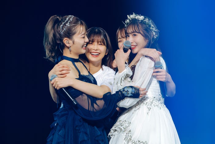 守屋茜、渡邉理佐、菅井友香、渡辺梨加/櫻坂46「1st YEAR ANNIVERSARY LIVE」(C)上山陽介