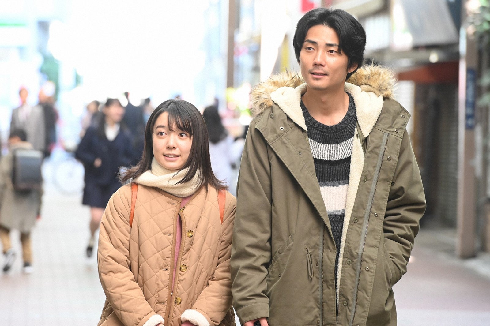 上白石萌音、毎熊克哉／「恋はつづくよどこまでも」第4話より（C）TBS