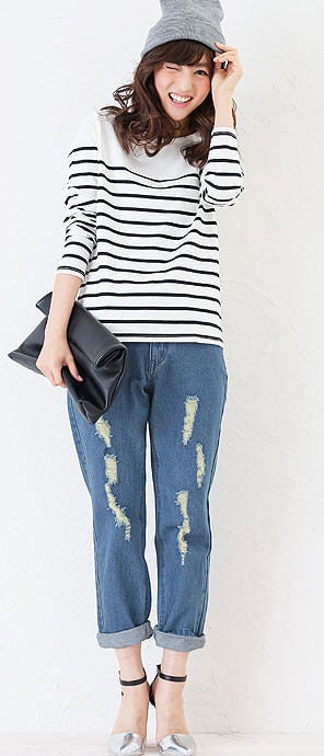 ヴィンテージ風ダメージボーイズデニムパンツ「神戸レタス」2990円（税込）／画像提供：神戸レタス