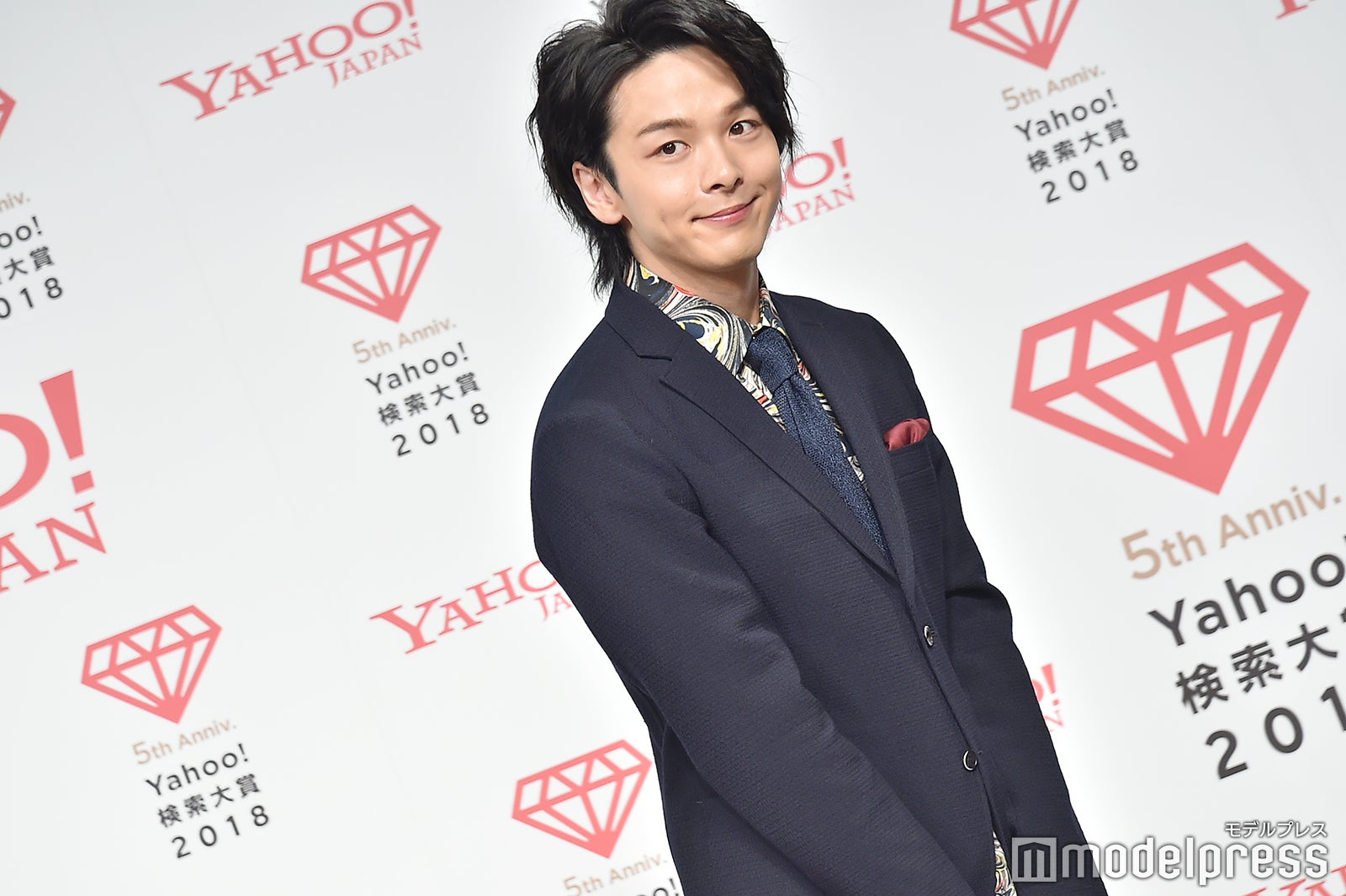 去り際の中村倫也（C）モデルプレス