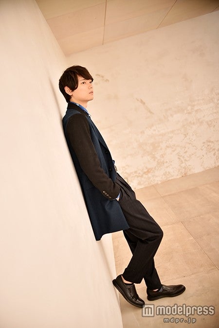 古川雄輝　バッグ awesome! Vol.48 古川雄輝さんアザーカット公開!! | awesome