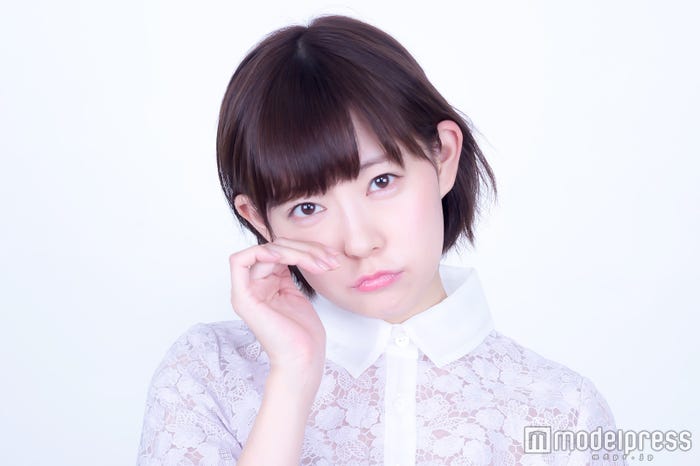 泣く/渡辺美優紀(C)モデルプレス