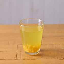 (青茶)ストレートティー¥330、サツマイモタピオカ ¥100/画像提供:FORTUNER JAPAN