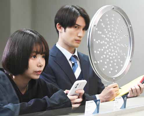 趣里&SixTONESジェシー、弁護士姿の場面写真・あらすじ初解禁【モンスター】