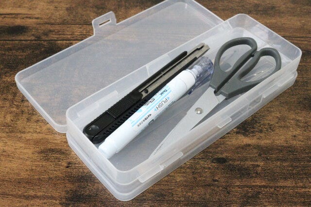 ダイソー両面ペンケースはさみ